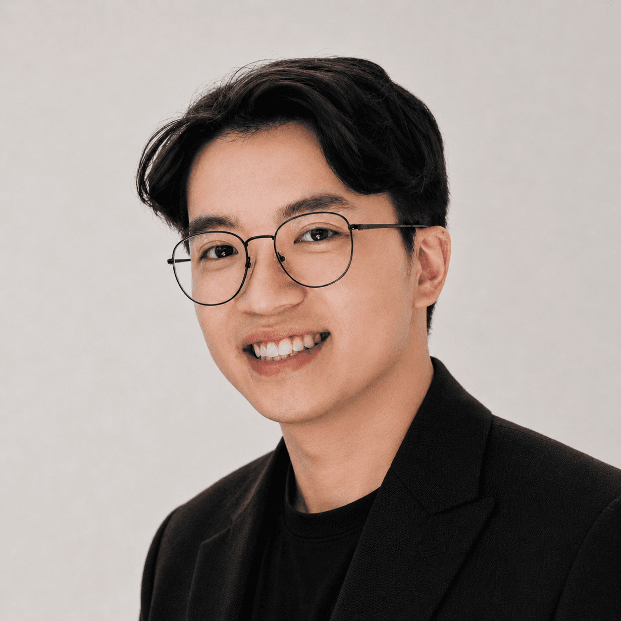 Portrait of Aaron Liew